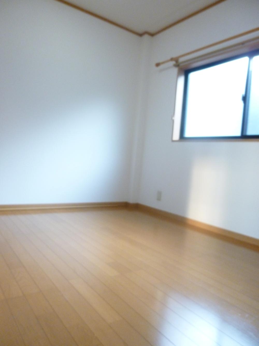 Non-living room. Warm Western-style