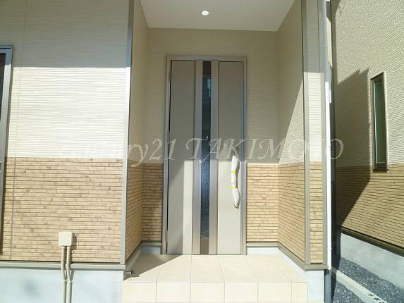 Entrance. Simple function Paul and entrance around