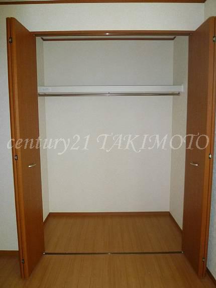 Receipt. There are large storage & each room storage!