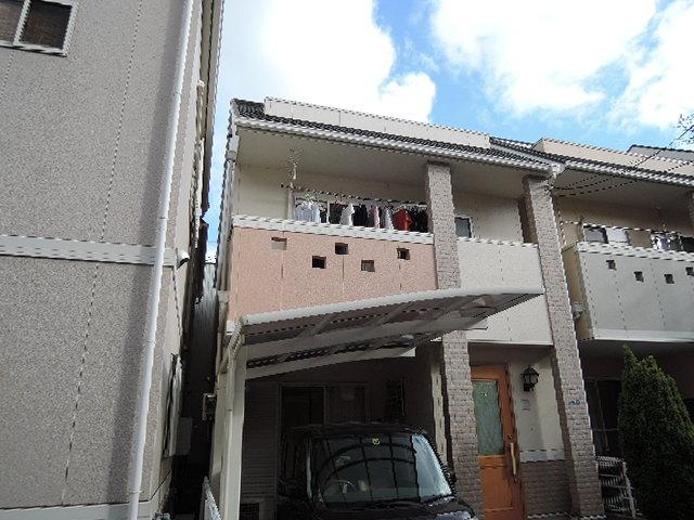 Local appearance photo. Local (12 May 2013) Shooting