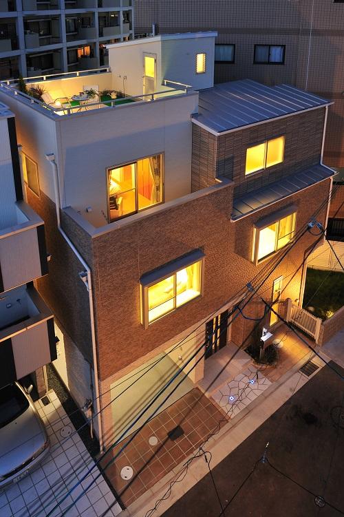 Building plan example (Perth ・ appearance). Night slowly in such a home