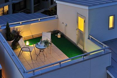 aerial photograph. Large rooftop garden beer while I feel the night air of the summer at the end work to the relaxation space of the father is the best!