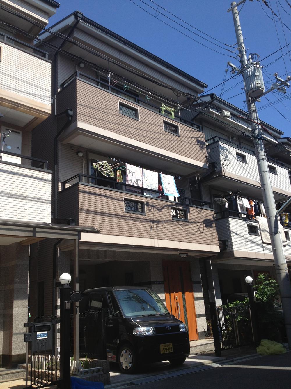 Local appearance photo. local