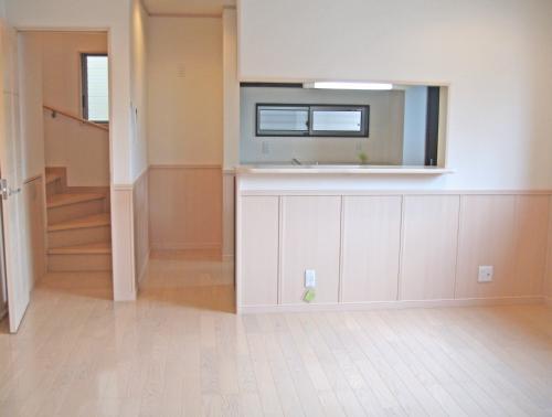 Same specifications photos (living). Same specifications living