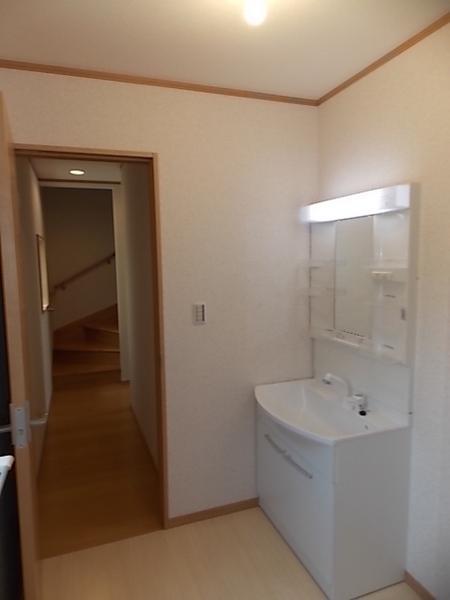 Same specifications photos (Other introspection). In hectic morning also smooth in the wash room of the room