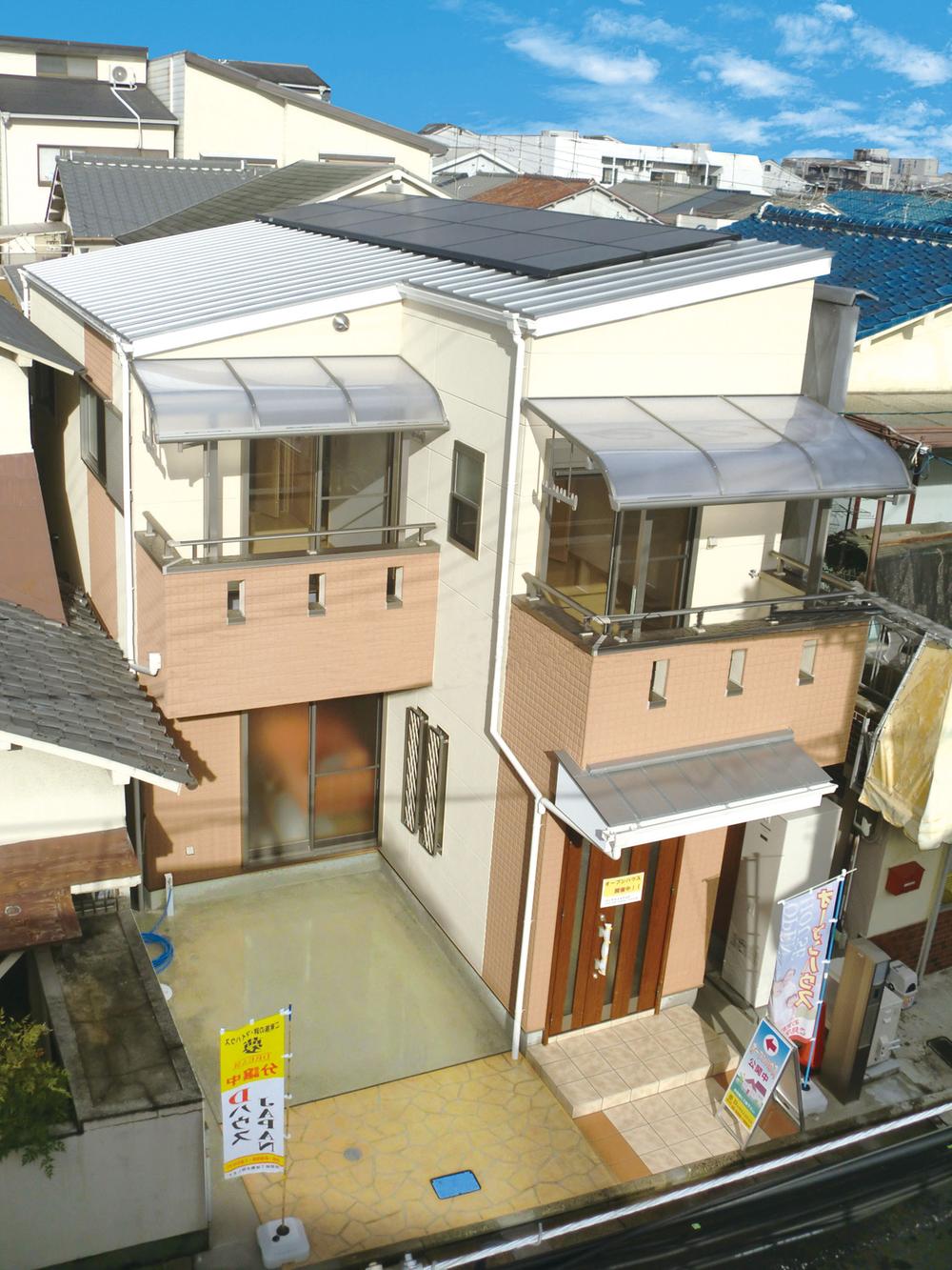 Local appearance photo. Well per yang, Airy is a good thing! It is a quiet residential area but, Keihan Department ・ Kansai Super near, It is life convenient city!