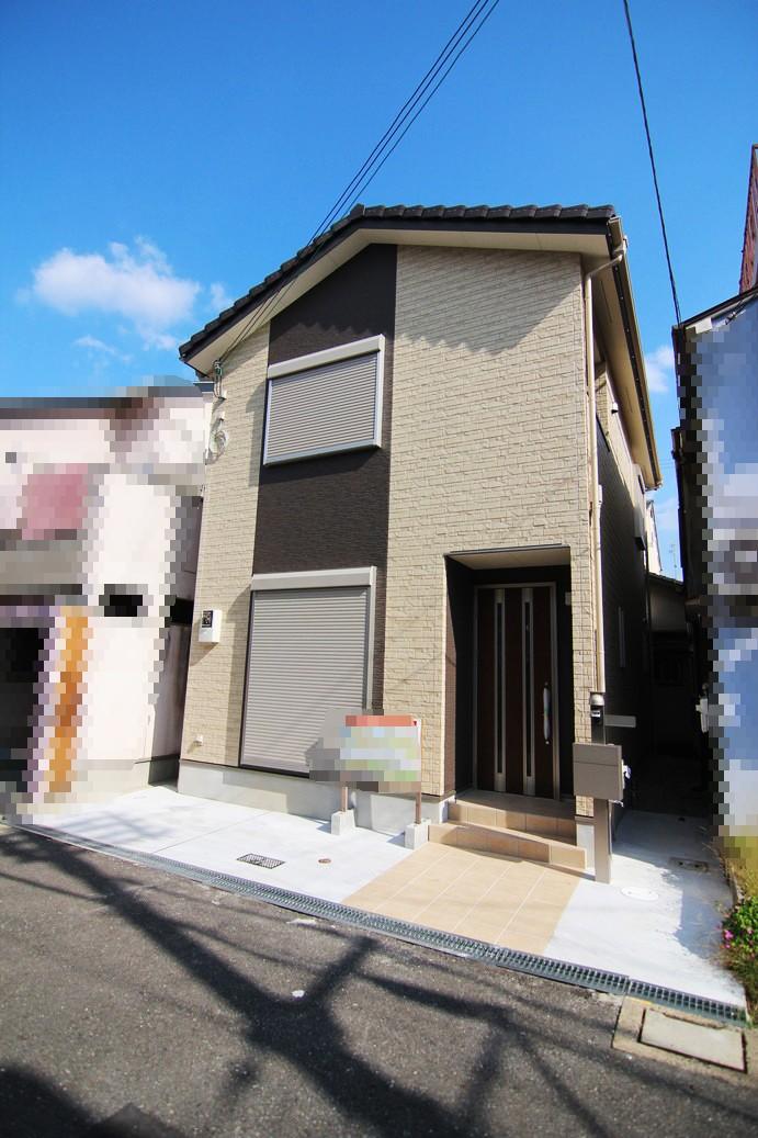 Local appearance photo.  ◆ Local Photos