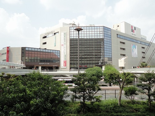 Shopping centre. Keihan Department Moriguchi store up to (shopping center) 641m