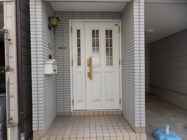 Other. A home away from home to give breath to the "hot"