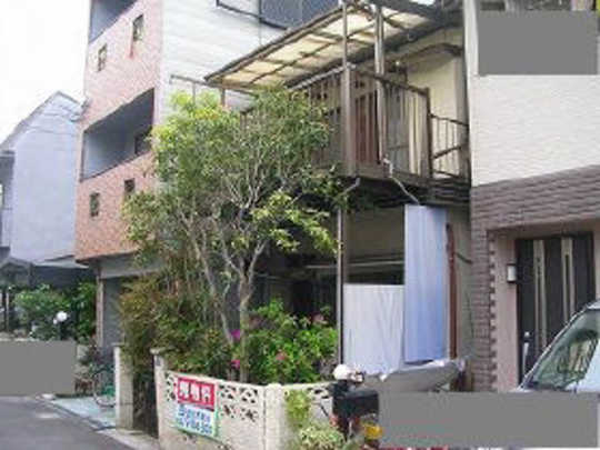 Local appearance photo