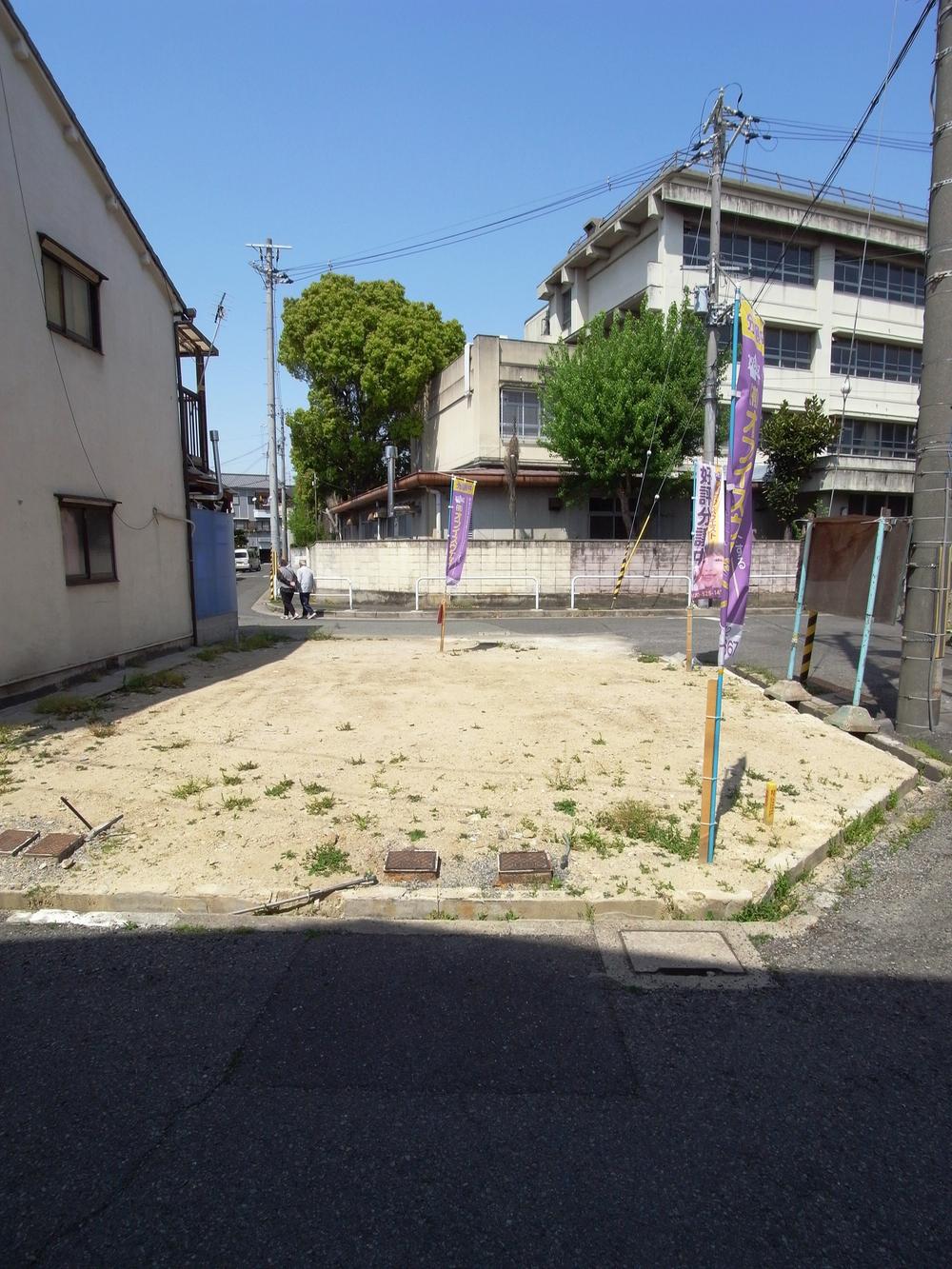 Local land photo. Local (12 May 2012) shooting