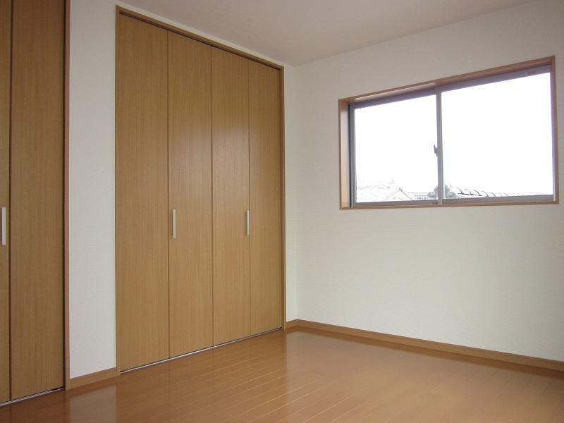 Non-living room. Storage is abundant