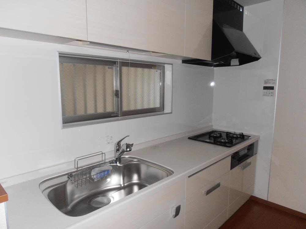 Kitchen.  ◆ kitchen