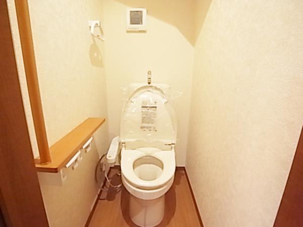 Toilet. cleaning ・ Care is easy toilet