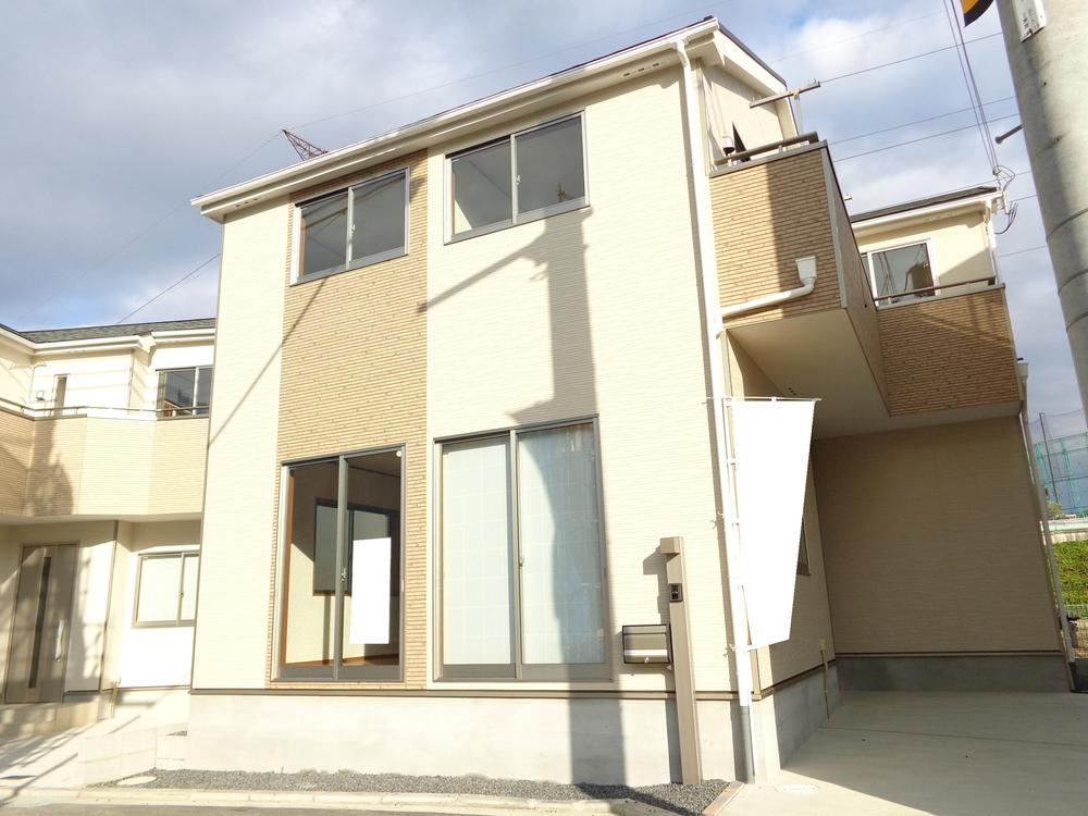 Local appearance photo. No. 6 areas