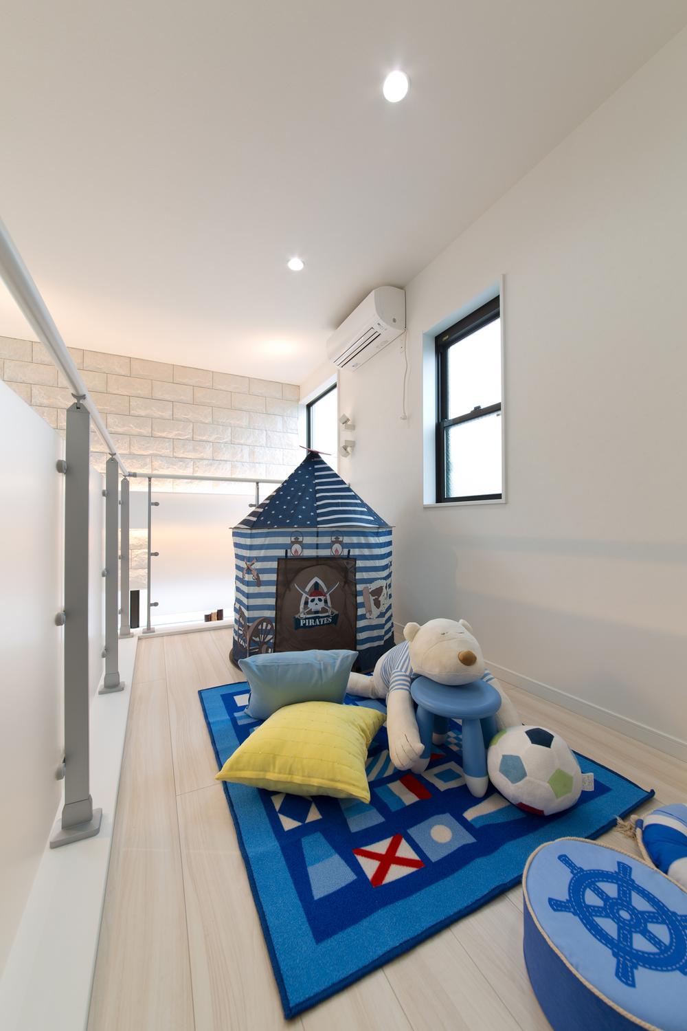 Model house photo. Kids Living