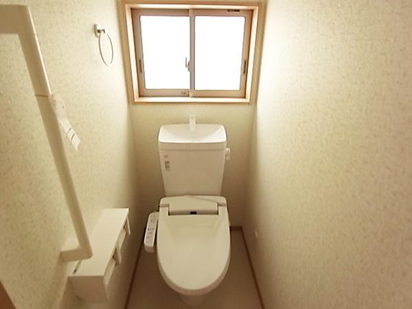 Toilet. Easy cleaning ・ Comfortable and easy to clean (same specifications toilet)