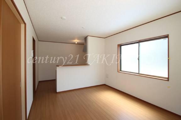 Same specifications photos (living). LDK 14 Pledge!