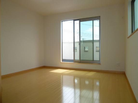 Non-living room. It is a beautiful flooring