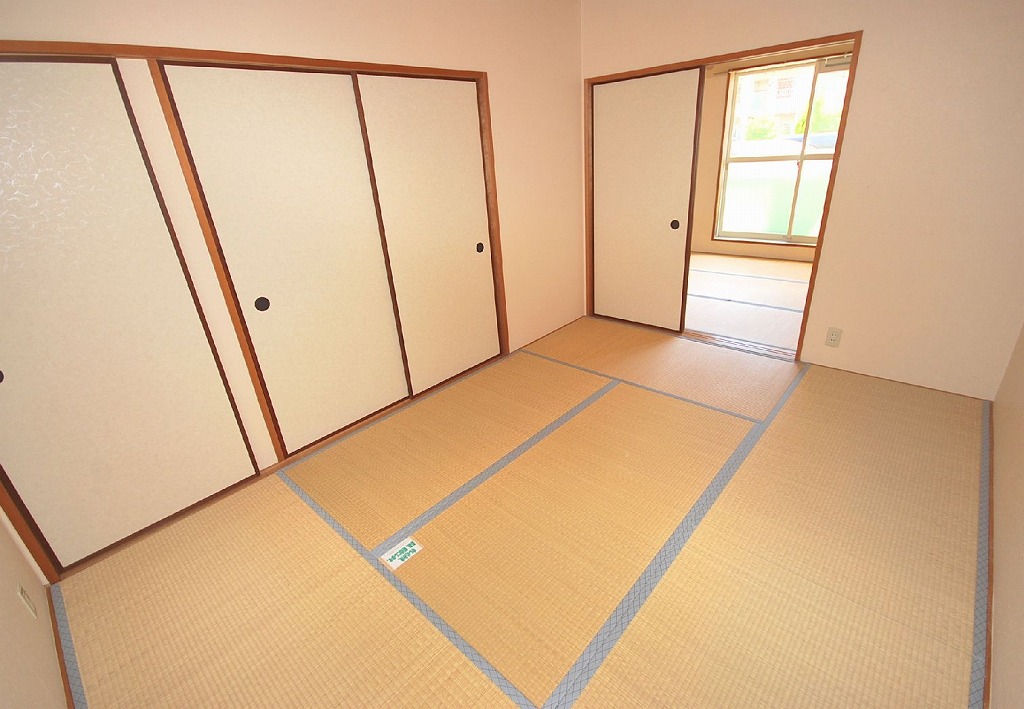 Other room space. Japanese style room