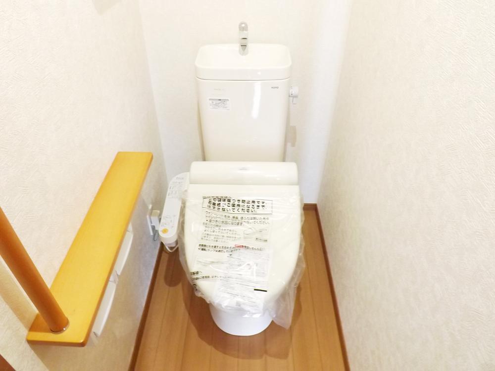 Other Equipment. comfortable, Energy saving, Washlet of cleaning Ease specification!