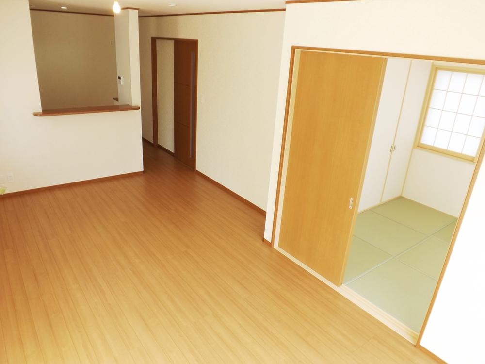 Living. Local photos (living) Unnecessary and easy care wax!