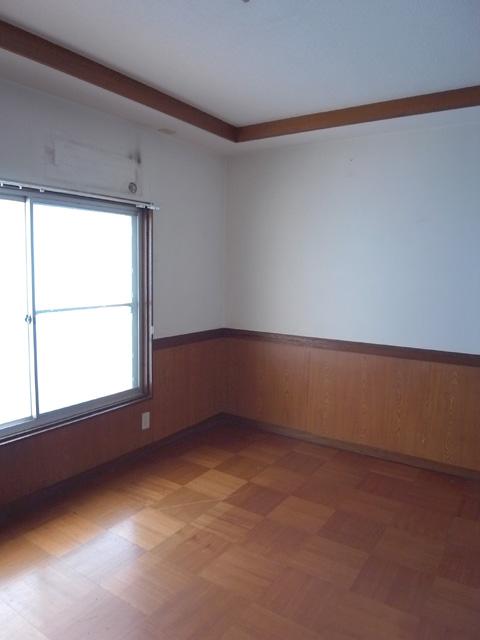 Non-living room