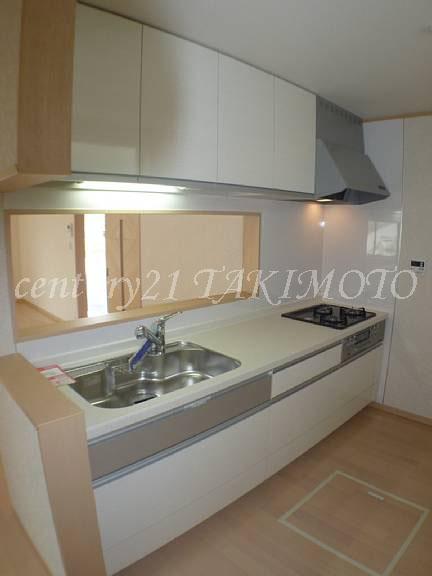 Same specifications photo (kitchen). System kitchen of all slide storage