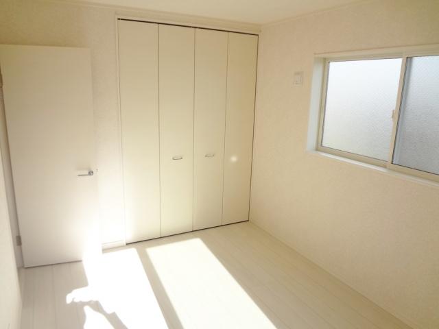 Non-living room. Second floor Western-style 5.3 Pledge