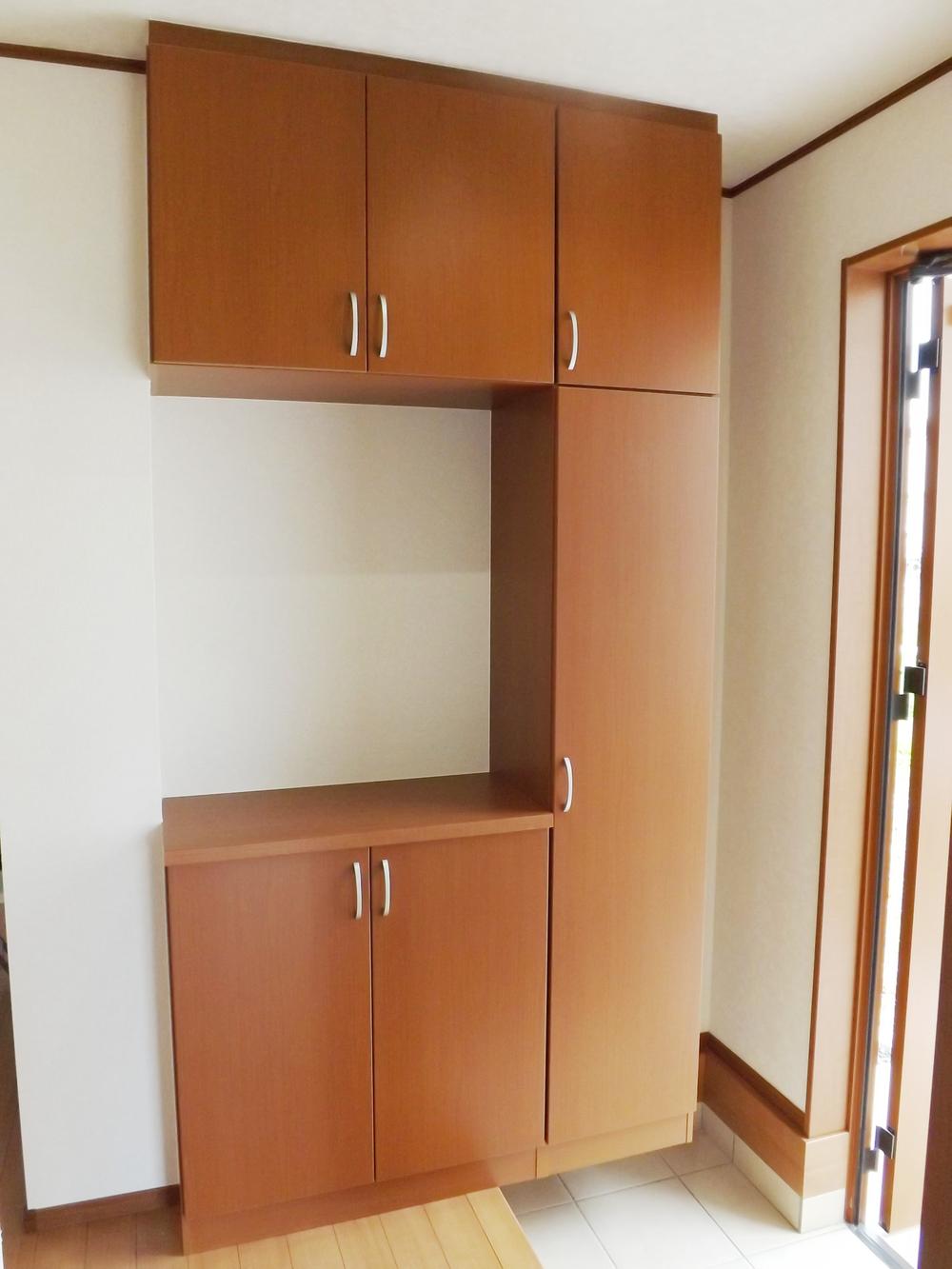 Same specifications photos (Other introspection). Same specifications photos (entrance)