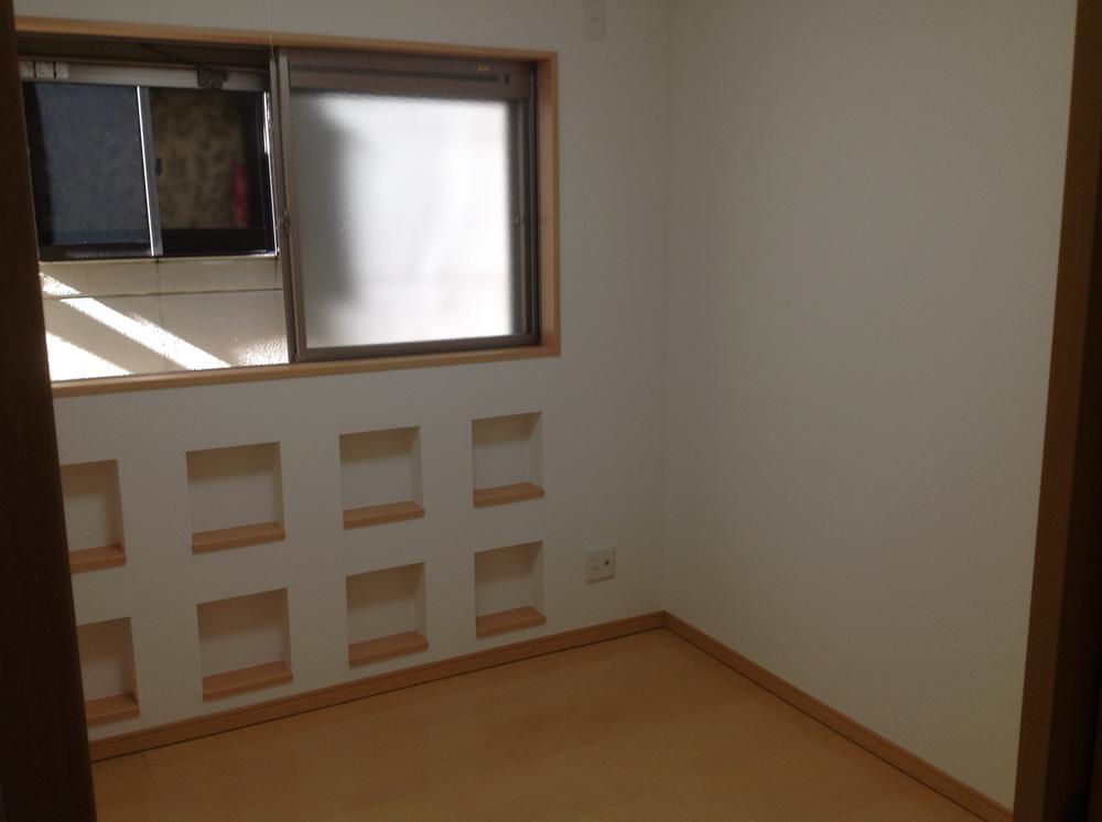 Non-living room