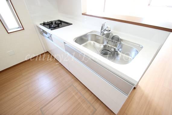 Kitchen. Popular face-to-face kitchen! !