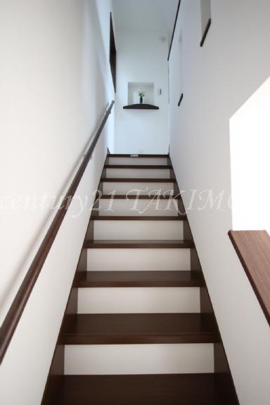 Other introspection. Stairs we have taken relaxed because old age is also safe design
