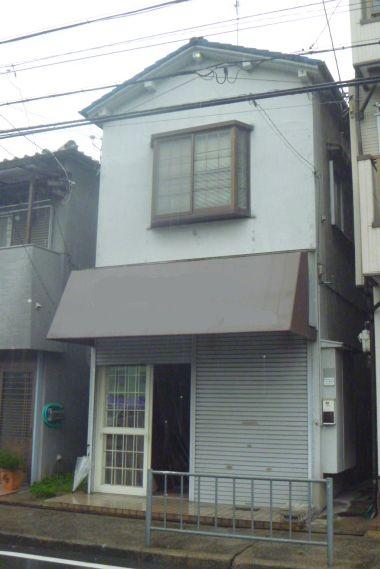 Local appearance photo. House with store
