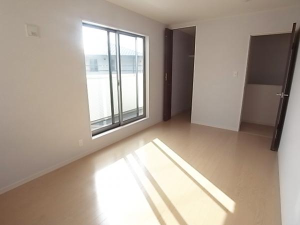 Same specifications photos (Other introspection). Spacious space in all room with storage (same specifications as Western-style)