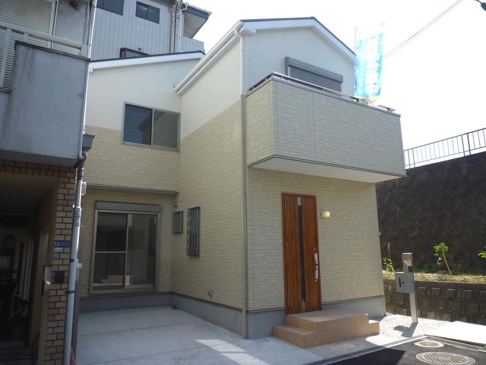 Local appearance photo. Appearance <A No. locations>