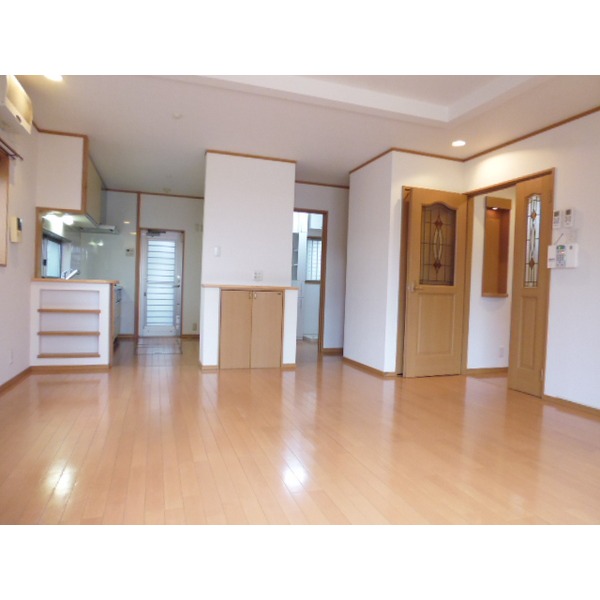 Living and room