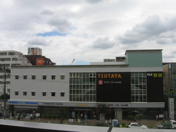 Other. Life is very convenient because the front of the station ☆