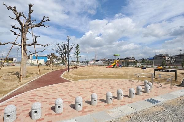 park. Central Park about 620 square meters of the town in the park "Central Park".