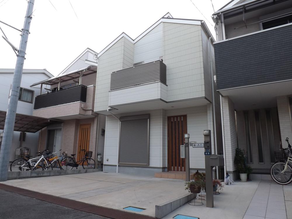 Local appearance photo