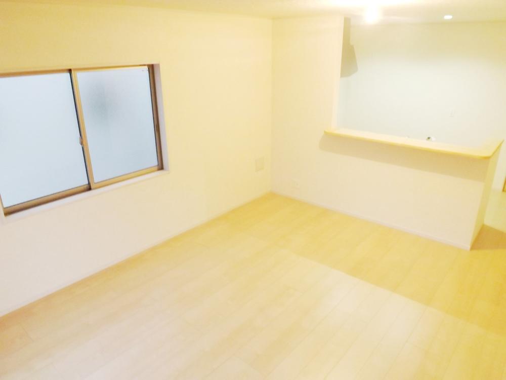 Living. Local photos (living) Unnecessary and easy care wax!