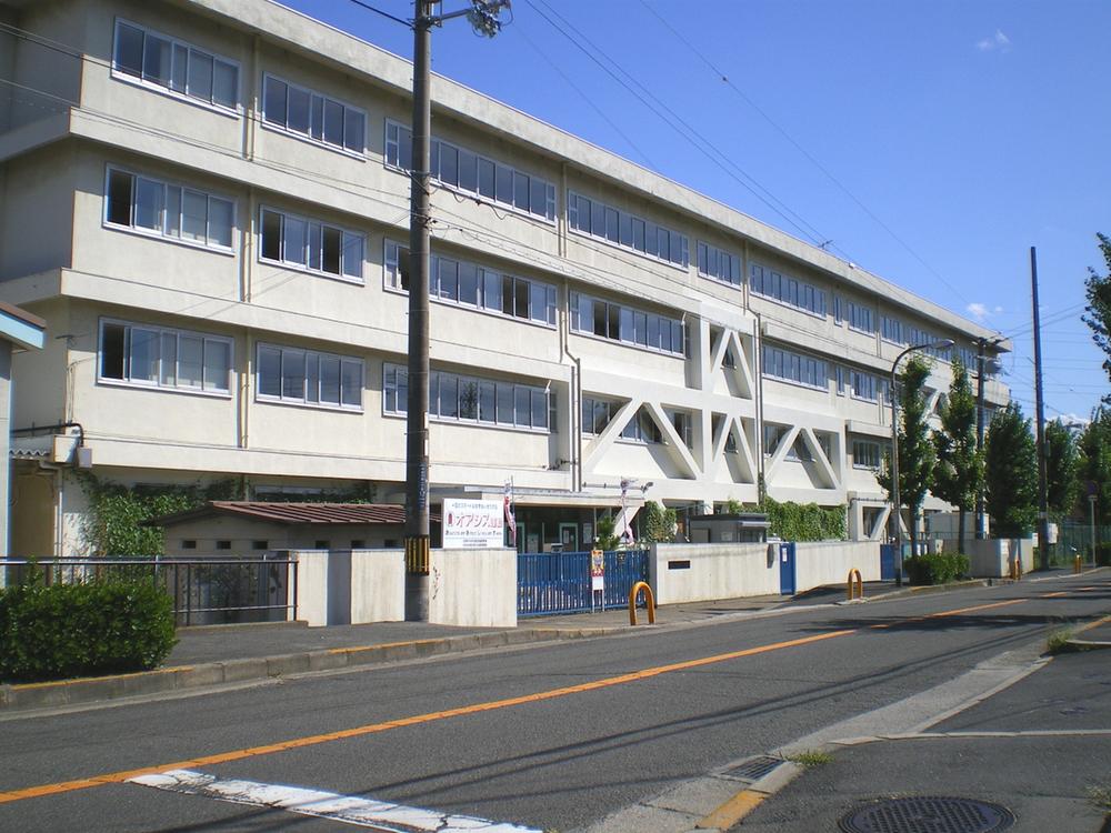 Primary school. Kida 1000m up to elementary school