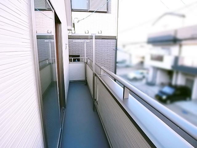 Same specifications photos (Other introspection). Bright and spacious balcony