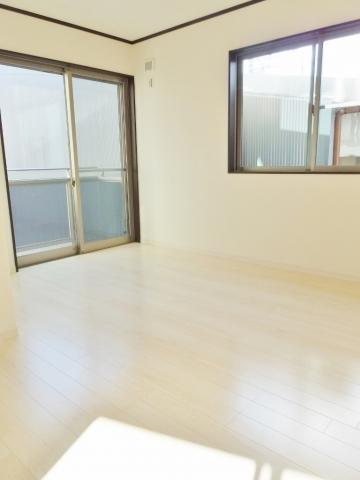 Non-living room. Second floor Western-style middle 8 pledge