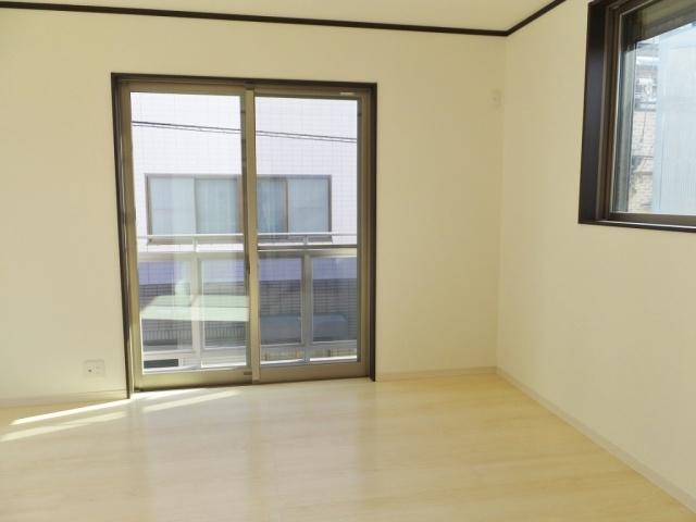 Non-living room. Second floor Western-style east 8 pledge