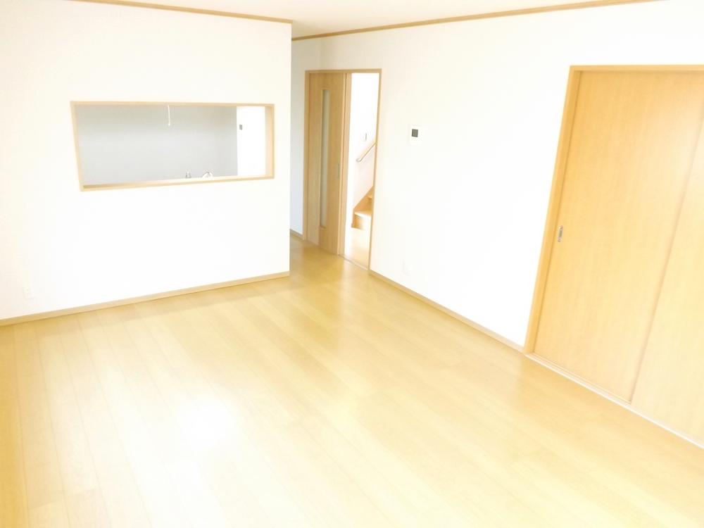 Living. Local photos (living) Unnecessary and easy care wax!