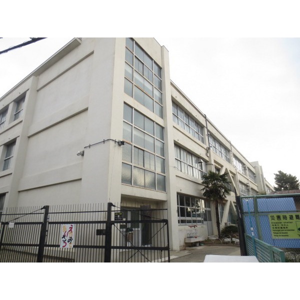 Primary school. 1187m to Neyagawa Municipal Keimyung elementary school (elementary school)