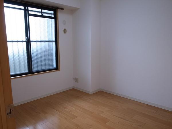 Non-living room