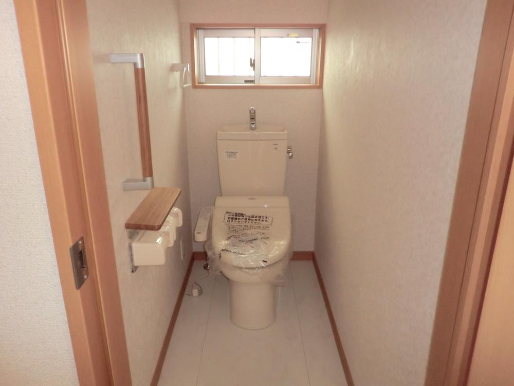 Other Equipment. Toilet