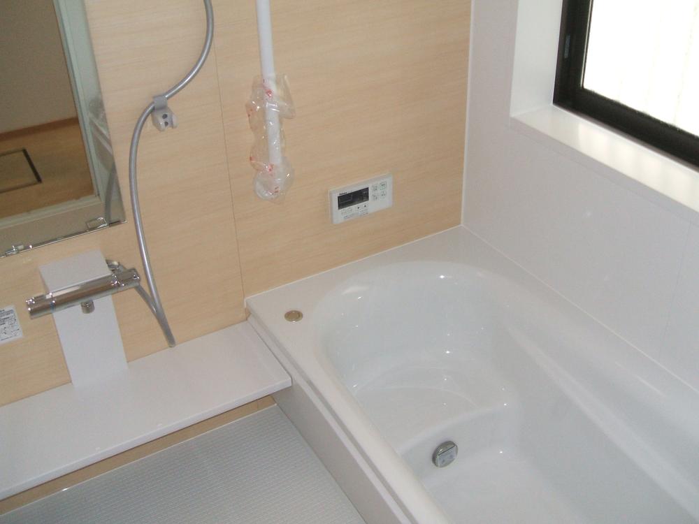 Same specifications photo (bathroom).  ◆ Bathroom same specifications